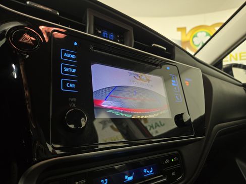 Used 2018 Toyota Corolla L image 20