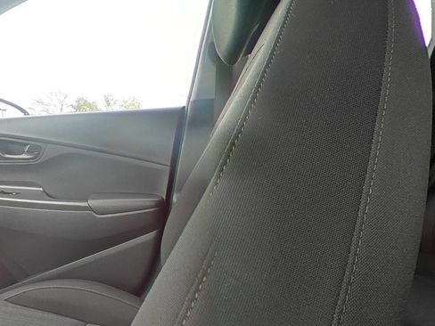 Certified 2022 Hyundai Kona SEL AWD/4WD image 31