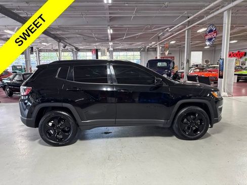 Used 2021 Jeep Compass Latitude AWD/4WD image 6
