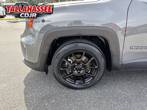 Used 2020 Jeep Renegade Altitude FWD image 13