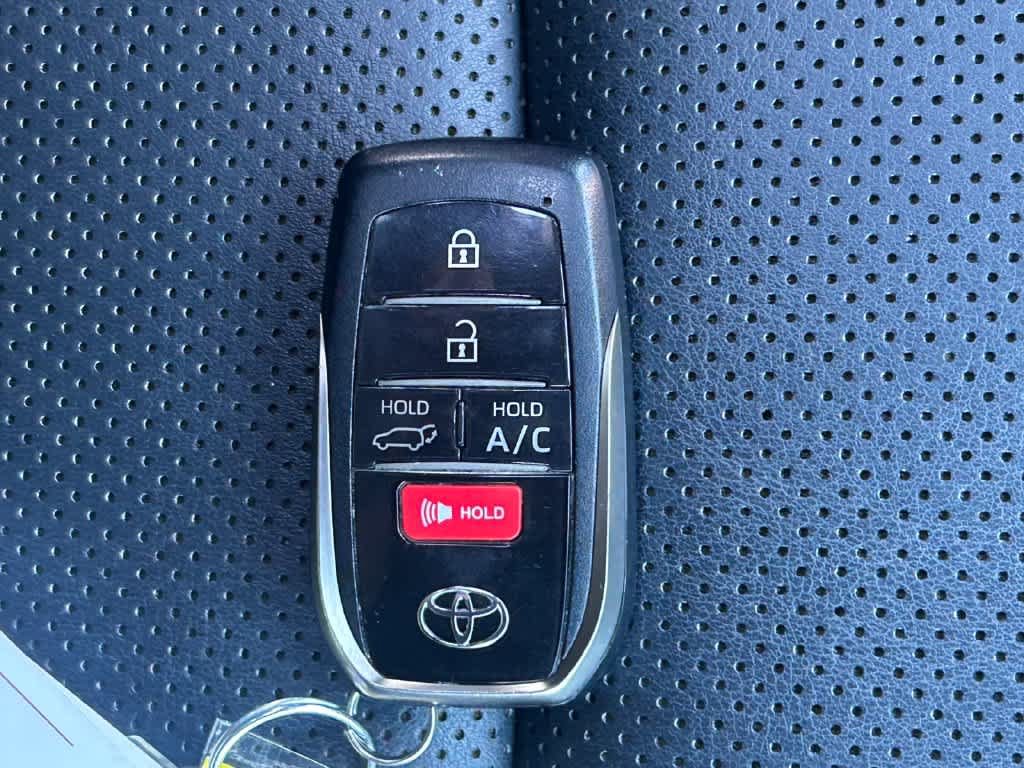 Used 2024 Toyota RAV4 XSE w/ Premium Package AWD/4WD image 20