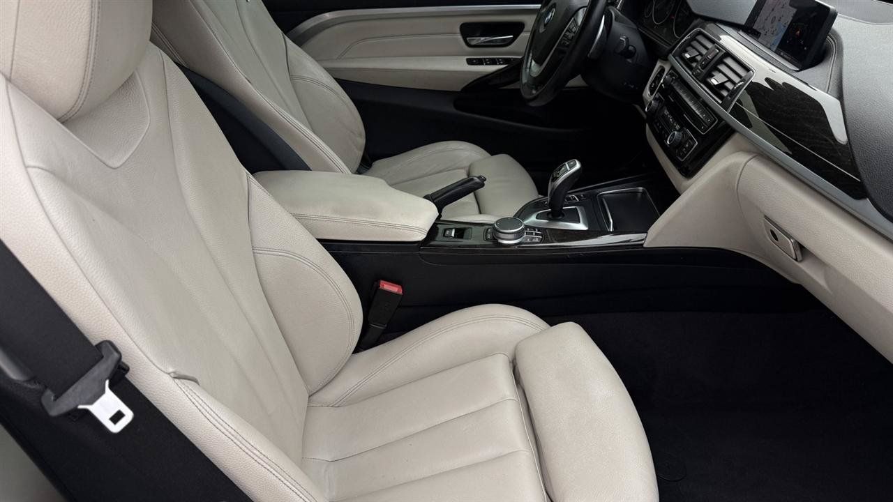 Used 2020 BMW 430i Convertible w/ Convenience Package RWD image 16