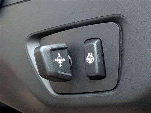 Used 2019 BMW 750i xDrive w/ Executive Package image 18