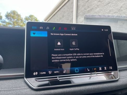 New 2026 Volkswagen Tiguan S FWD image 15