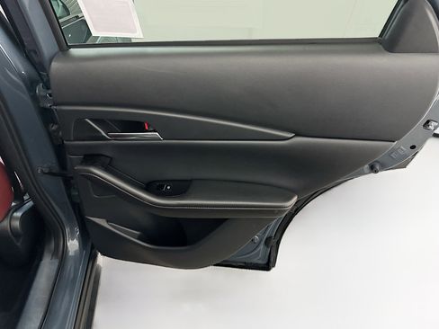 Used 2025 MAZDA CX-30 AWD 2.5 S w/ Preferred Package image 32