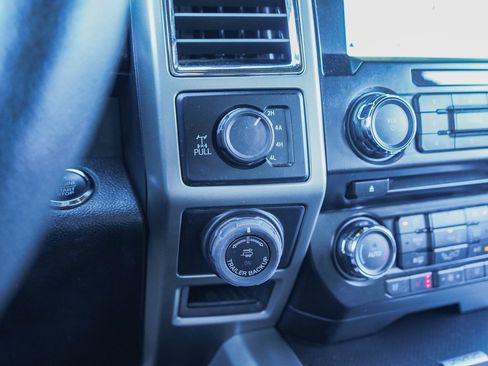 Used 2016 Ford F150 Lariat image 20