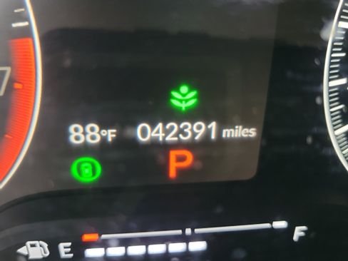 Used 2025 Honda Civic LX image 25
