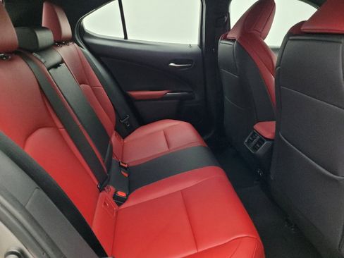 Used 2019 Lexus UX 200 F Sport w/ F Sport Premium Package image 19