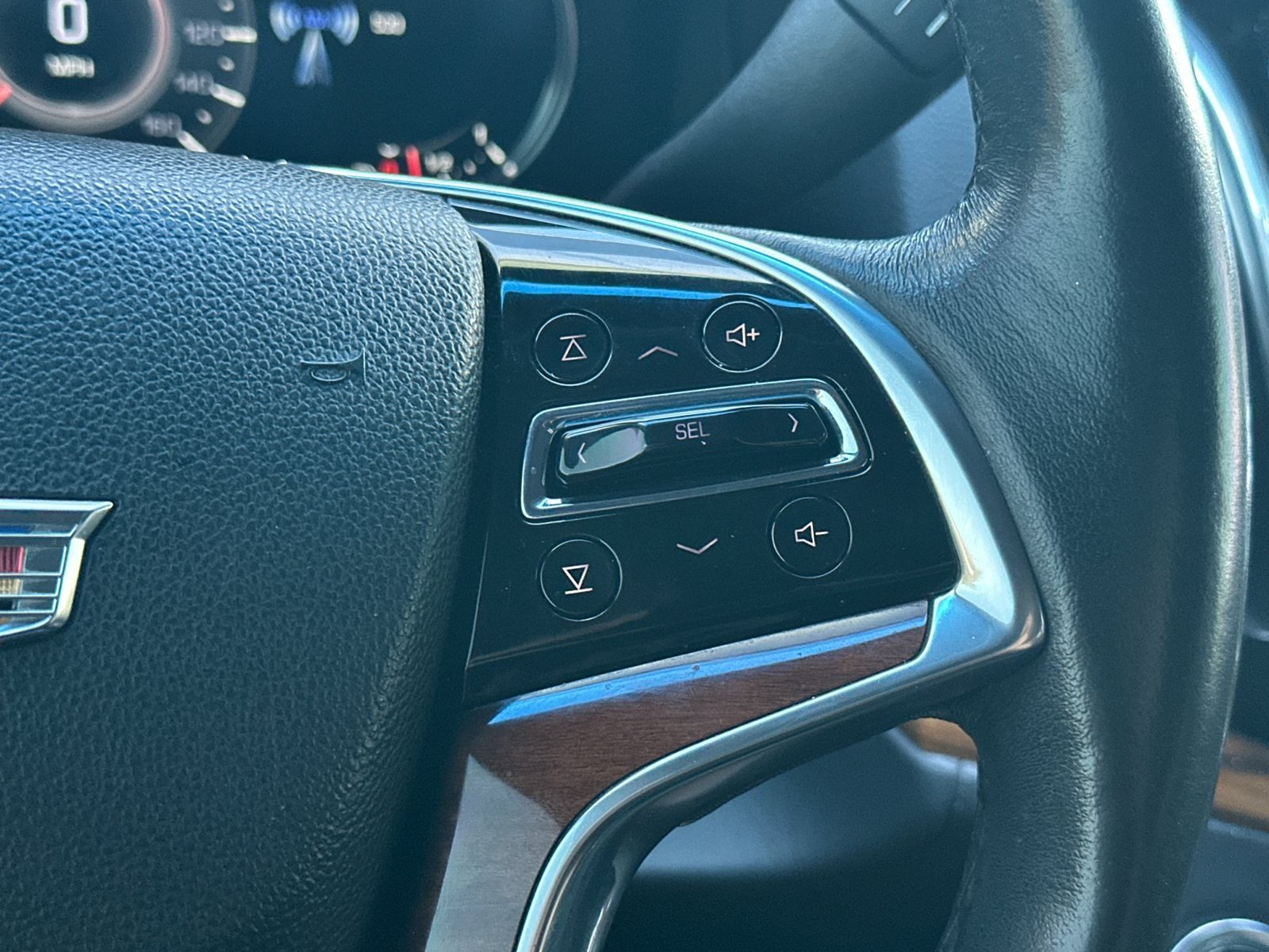 Used 2016 Cadillac Escalade 2WD image 30