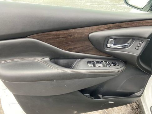Used 2023 Nissan Murano Platinum image 18