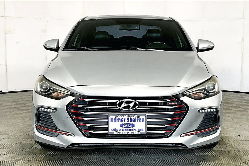 Used 2018 Hyundai Elantra Sport w/ Sport Premium Package 03 FWD image 3