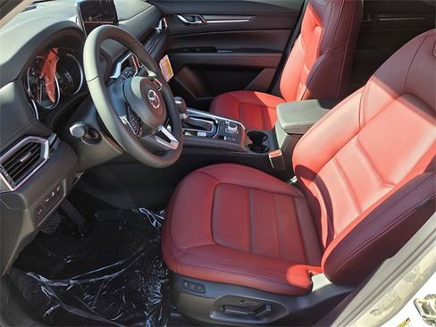 New 2025 MAZDA CX-5 Carbon Edition image 6