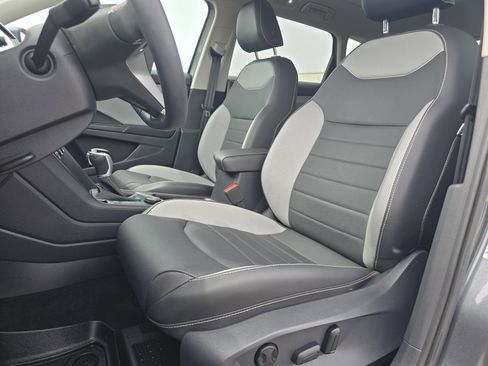 Certified 2023 Volkswagen Taos SEL AWD/4WD image 21