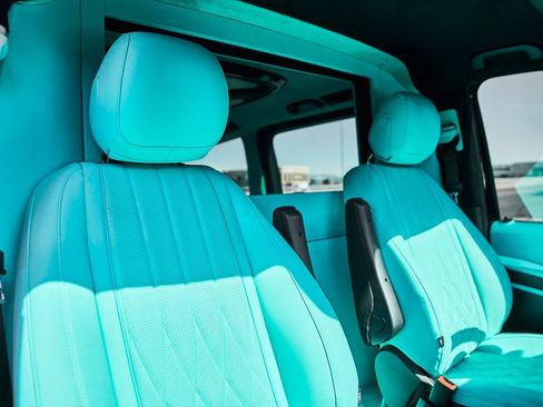 Used 2023 Mercedes-Benz Metris Passenger image 46