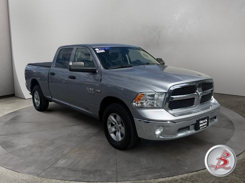 Used 2023 RAM 1500 Classic SLT w/ Trailer Tow Group AWD/4WD image 1