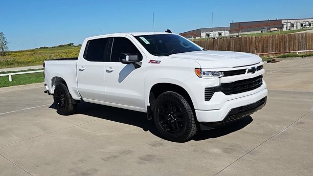 New 2026 Chevrolet Silverado 1500 RST w/ Safety Package AWD/4WD image 2