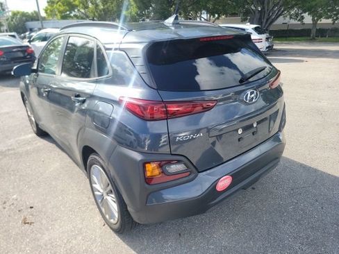 Used 2019 Hyundai Kona SEL w/ SEL Tech Package 02 FWD image 3