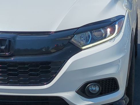 Used 2021 Honda HR-V Sport image 6