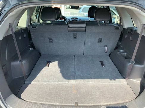Used 2012 Kia Sorento SX image 29
