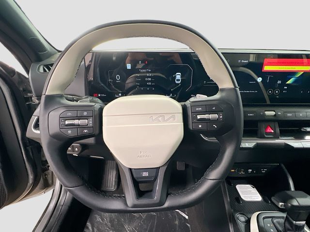 New 2025 Kia K4 GT-Line w/ GT-Line Premium Package FWD image 11