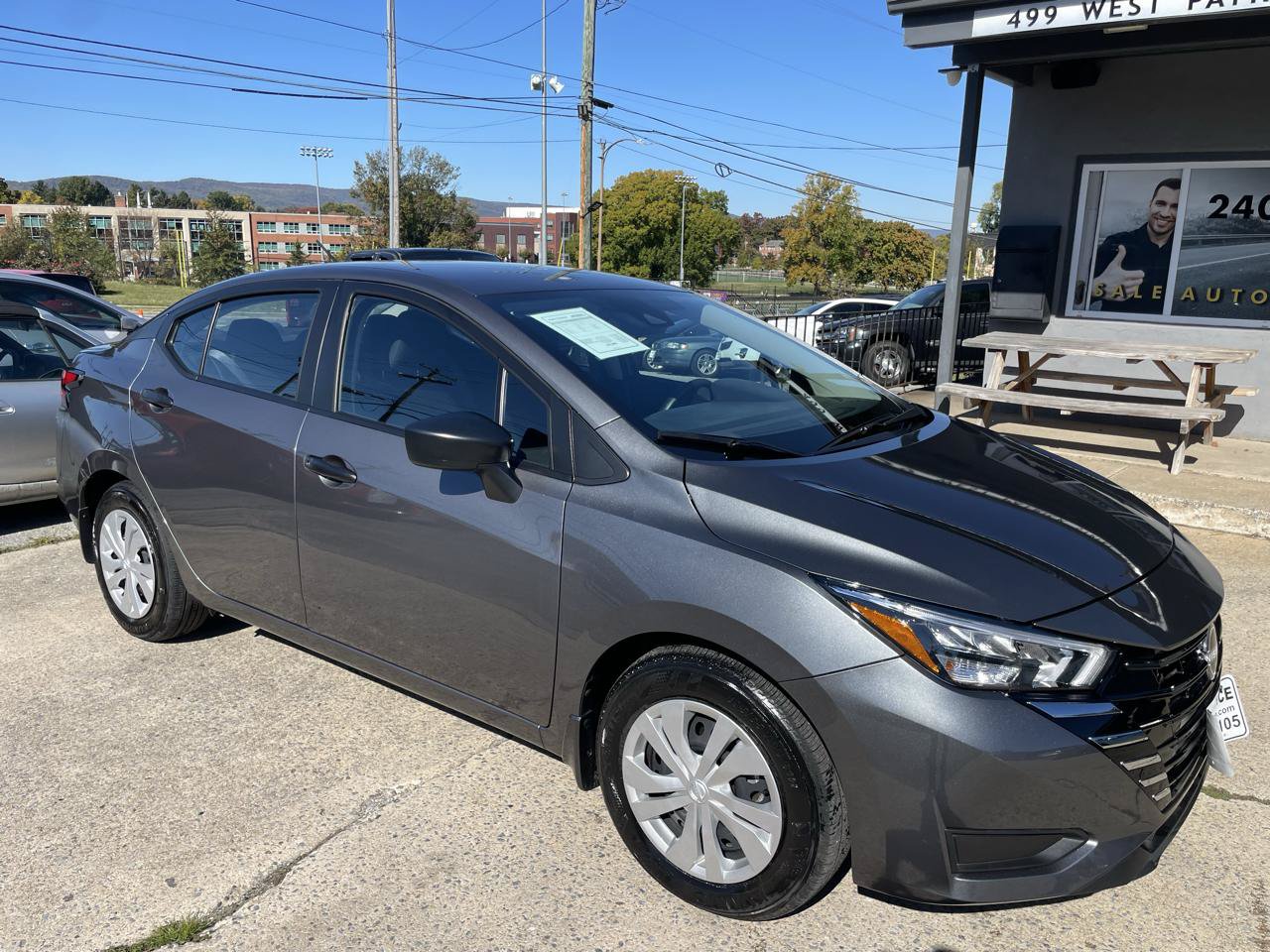 Used 2025 Nissan Versa S w/ Trunk Package FWD image 24