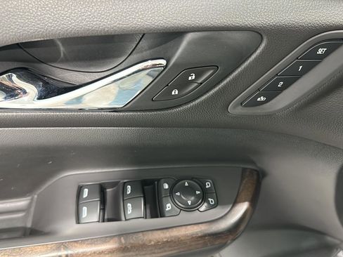 Used 2021 GMC Acadia Denali w/ Denali Ultimate Package AWD/4WD image 21