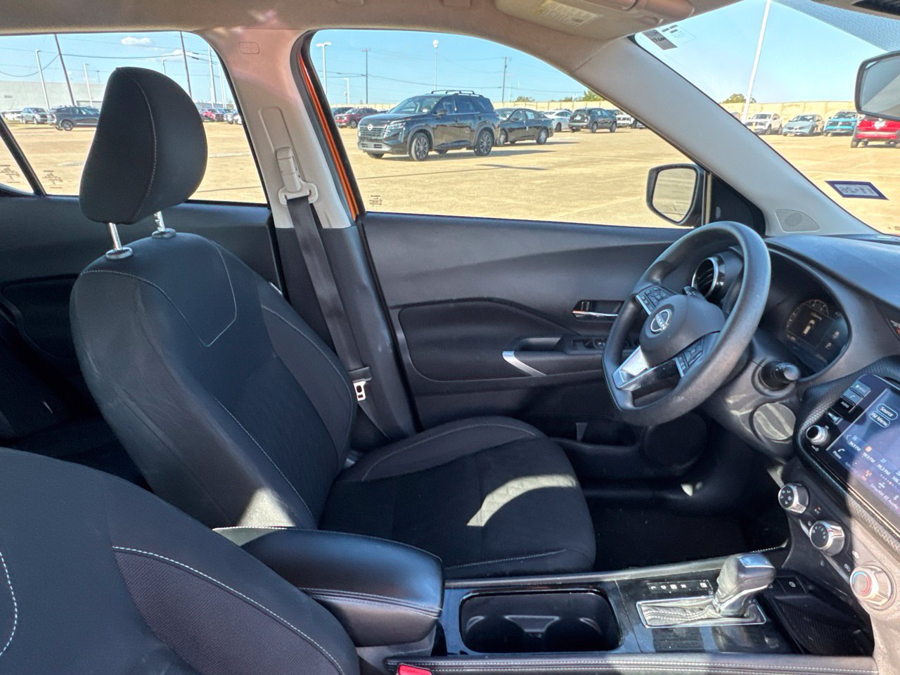 Used 2024 Nissan Kicks SV FWD image 39