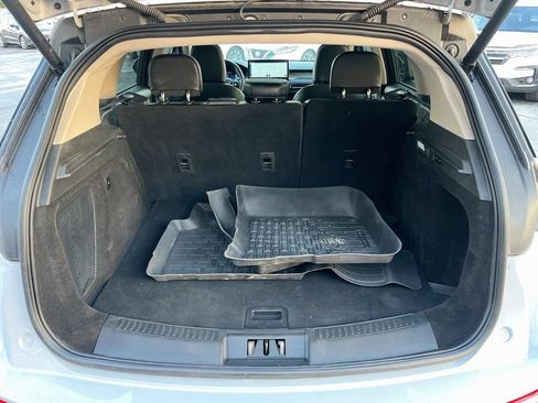 Used 2025 Lincoln Corsair FWD w/ Equipment Group 101A image 27