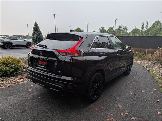 Used 2022 Mitsubishi Eclipse Cross LE FWD image 5