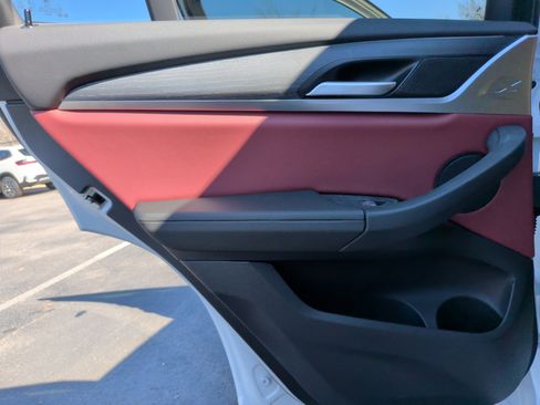 Certified 2024 BMW X3 xDrive30i w/ Premium Package image 38