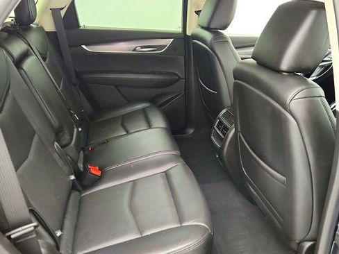 Used 2019 Cadillac XT5 Luxury image 24
