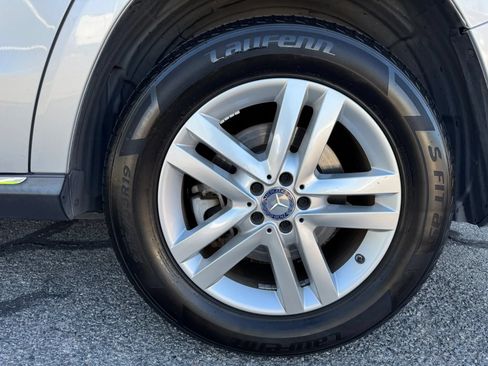 Used 2016 Mercedes-Benz GL 450 4MATIC image 9