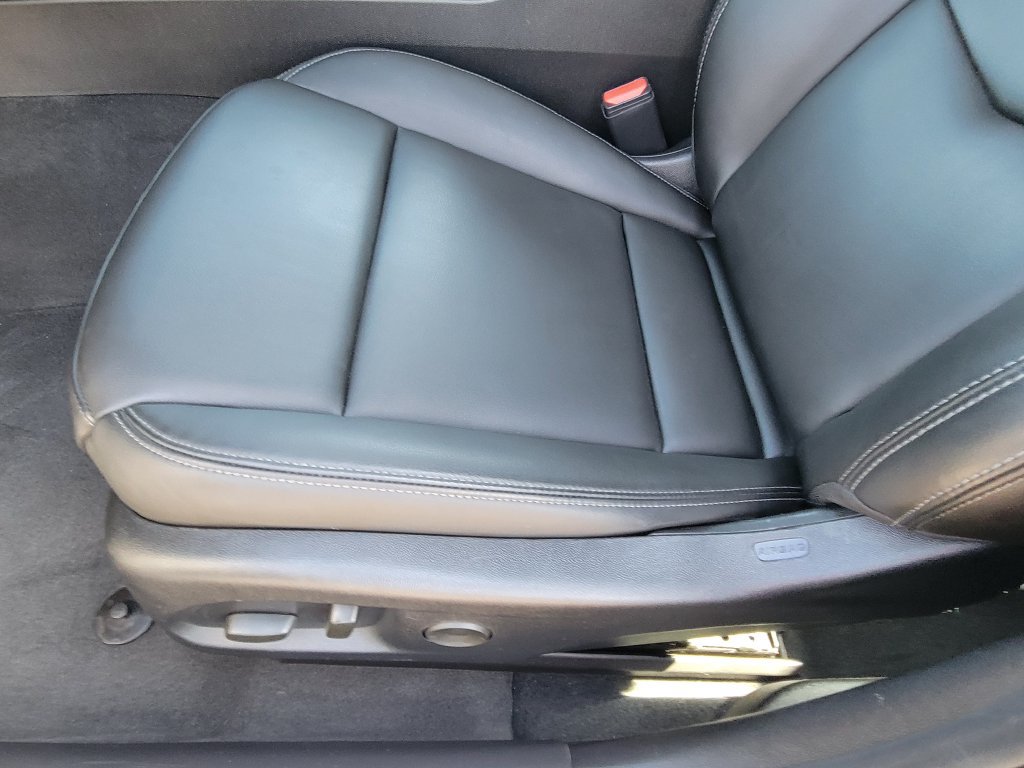 Used 2024 Cadillac CT4 Luxury w/ Sun And Sound Package RWD image 17