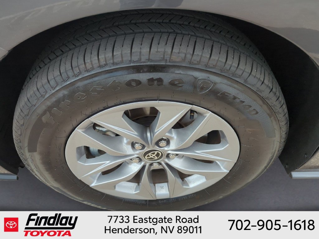 Certified 2025 Toyota Sienna LE AWD/4WD image 7