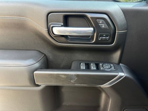 Used 2021 GMC Sierra 1500 AT4 image 24