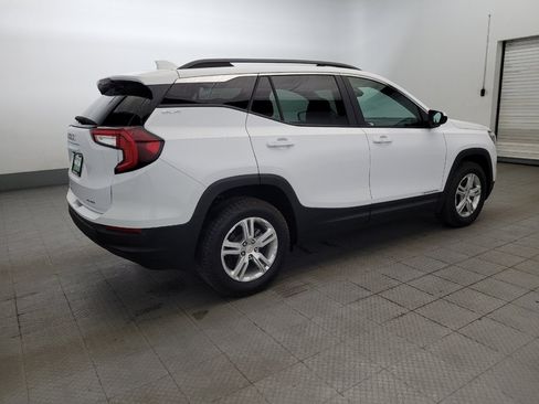 Used 2024 GMC Terrain SLE w/ Driver Convenience Package AWD/4WD image 10
