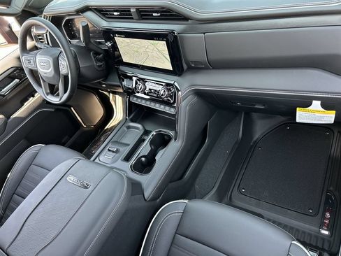 New 2026 GMC Sierra 2500 AT4X AWD/4WD image 29