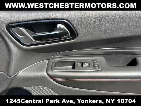 Used 2025 Dodge Durango GT RWD image 14