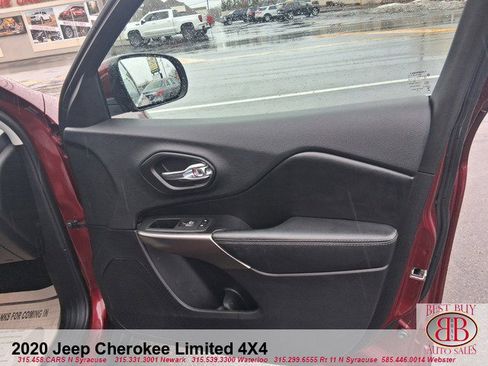 Used 2020 Jeep Cherokee Limited AWD/4WD image 17