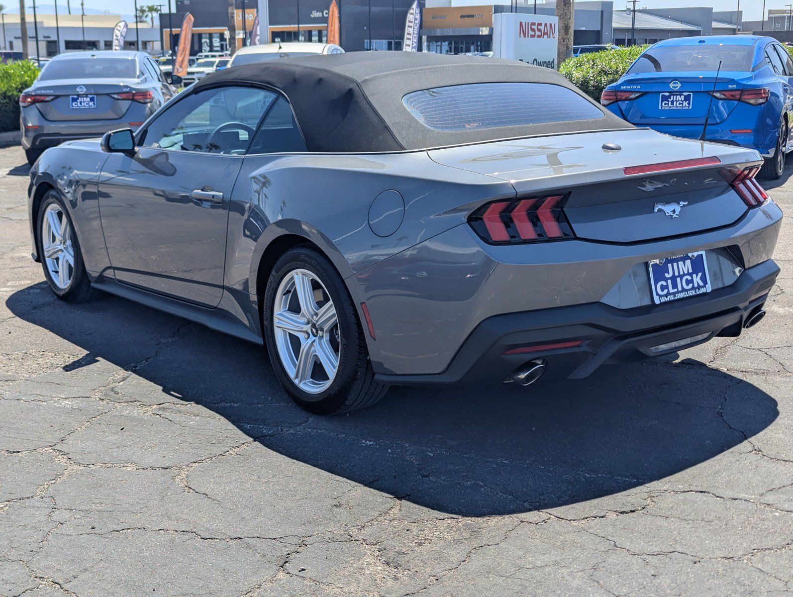 Used 2026 Ford Mustang Convertible RWD image 4