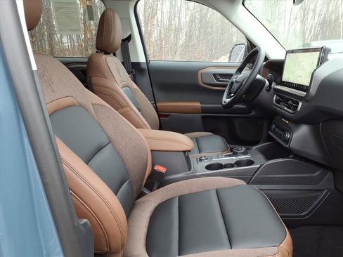 New 2025 Ford Bronco Sport Outer Banks w/ Outer Banks Tech Package+ image 8