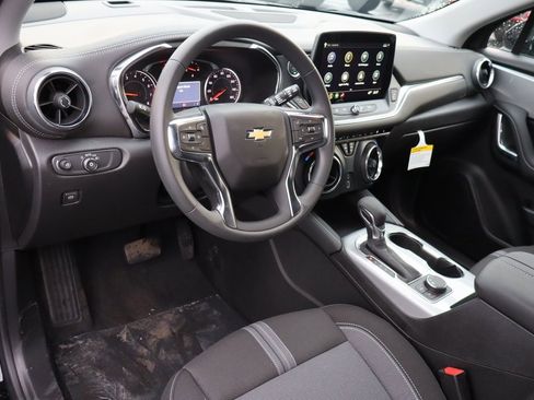 New 2026 Chevrolet Blazer LT image 6