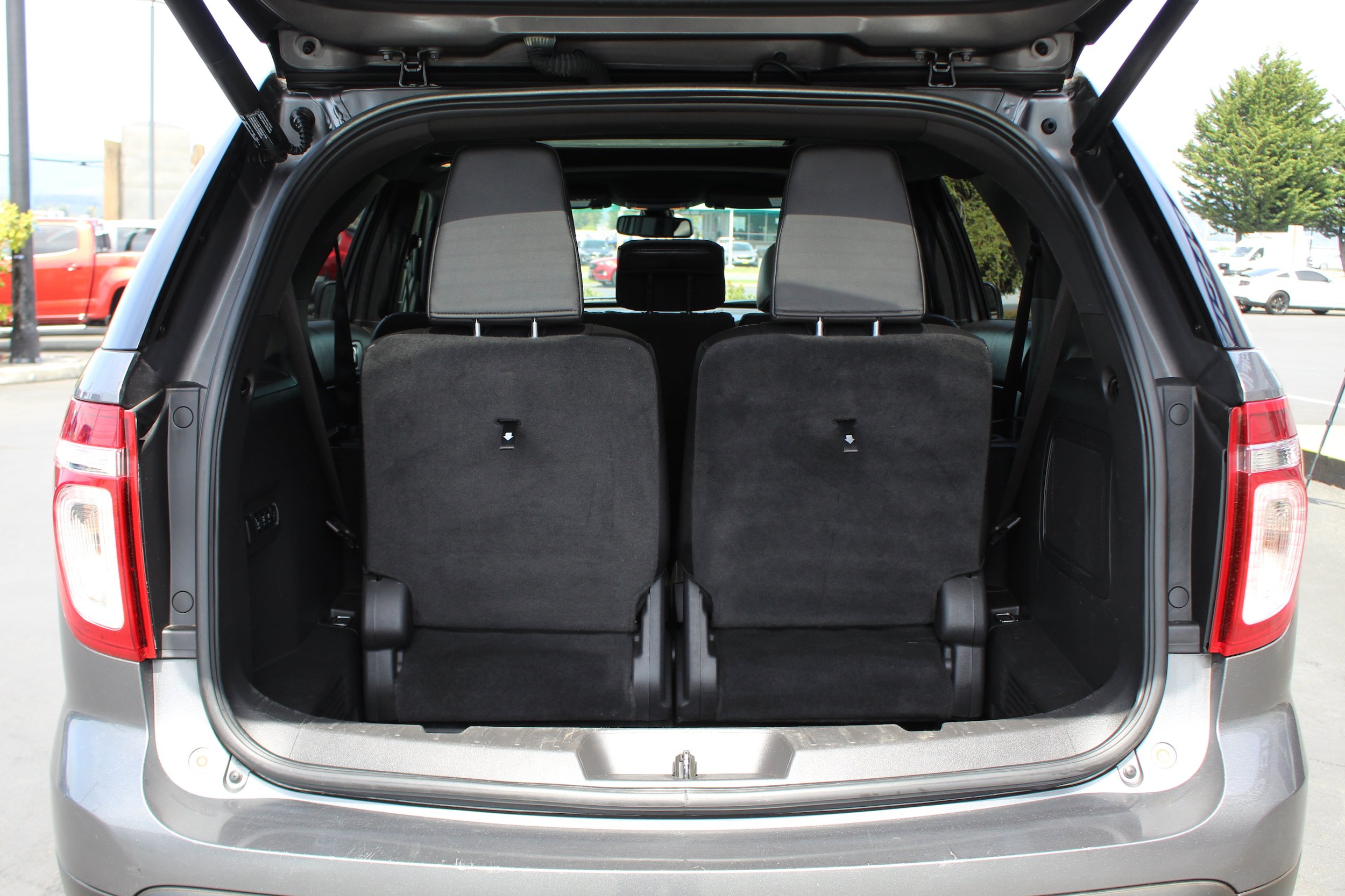Used 2013 Ford Explorer Limited AWD/4WD image 17