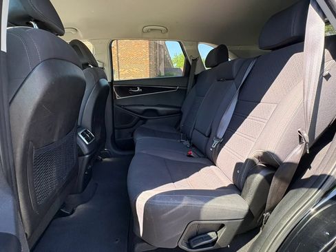 Used 2016 Kia Sorento AWD image 28