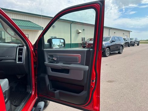Used 2018 RAM 1500 Big Horn AWD/4WD image 28