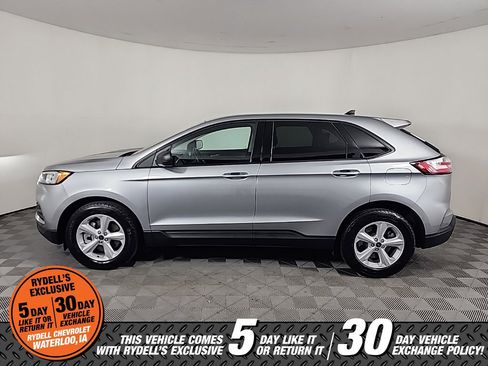 Used 2021 Ford Edge SE image 6