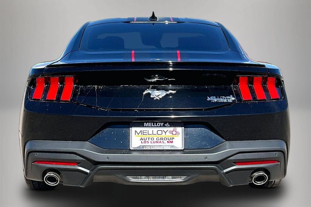 Used 2024 Ford Mustang Premium RWD image 5
