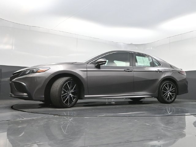 Used 2024 Toyota Camry SE FWD image 26