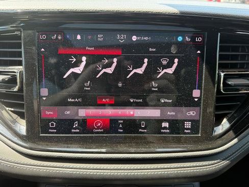 Used 2022 Dodge Durango GT AWD/4WD image 23