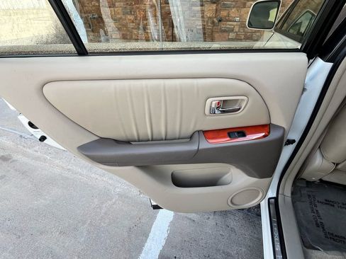 Used 2002 Lexus RX 300 4WD image 13